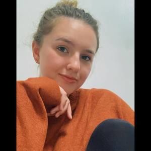 Meet your Posher, Isabella